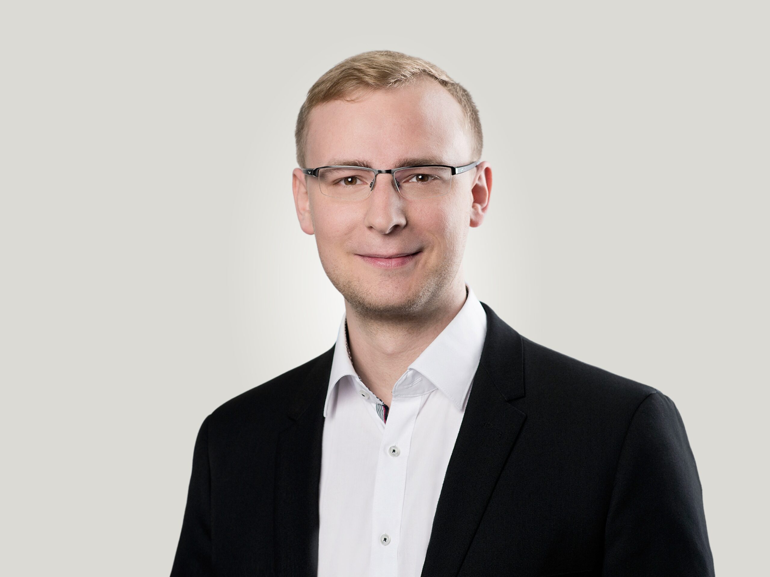  Marcel Deutschmann